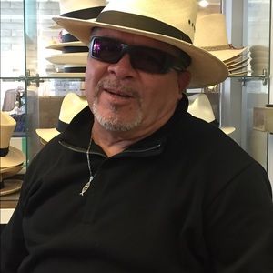 Meet your Posher, Anthony